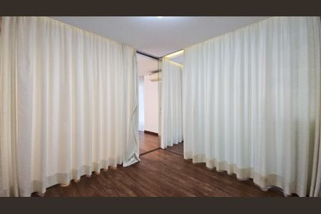 Apartamento à venda com 70m², 2 quartos e 2 vagasQuarto