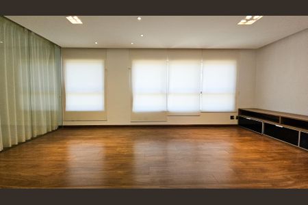 Apartamento à venda com 70m², 2 quartos e 2 vagasSala