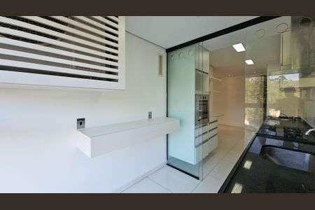 Apartamento à venda com 70m², 2 quartos e 2 vagasÁrea de Serviço