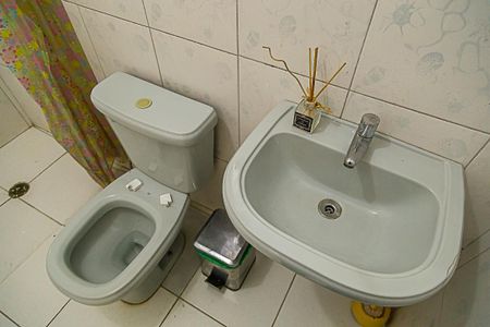 Casa para alugar com 75m², 2 quartos e sem vagaBanheiro 