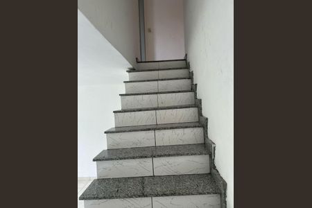 Casa à venda com 160m², 3 quartos e 4 vagas