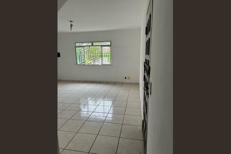 Casa à venda com 160m², 3 quartos e 4 vagas