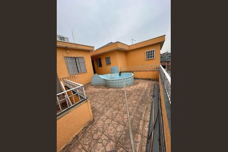 Casa à venda com 160m², 3 quartos e 4 vagas