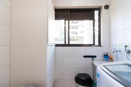 Apartamento à venda com 67m², 2 quartos e 2 vagas Apartamento à venda com 67m², 2 quartos e 2 vagasÁrea de Serviço