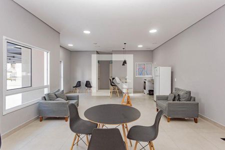 Apartamento à venda com 37m², 1 quarto e 1 vaga Apartamento à venda com 37m², 1 quarto e 1 vagaÁrea comum - Salão de festas