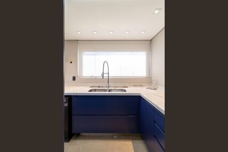 Apartamento à venda com 140m², 2 quartos e 2 vagasCozinha