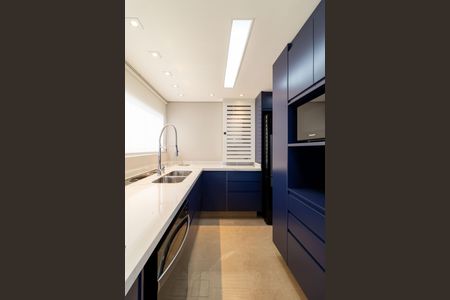 Apartamento à venda com 140m², 2 quartos e 2 vagasCozinha