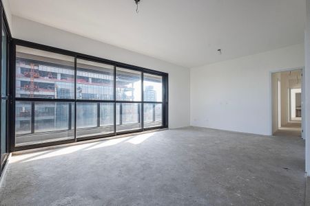 Apartamento à venda com 142m², 3 quartos e 2 vagas Apartamento à venda com 142m², 3 quartos e 2 vagasSala/Cozinha