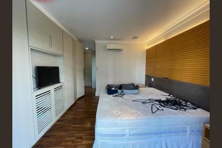 Apartamento à venda com 292m², 3 quartos e 5 vagas Apartamento à venda com 292m², 3 quartos e 5 vagasFoto 09