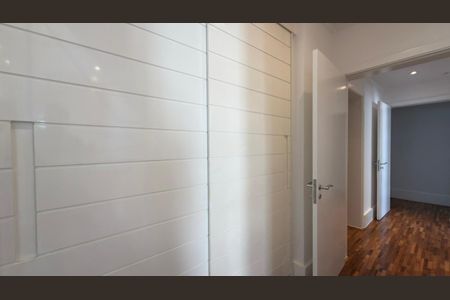 Apartamento à venda com 292m², 3 quartos e 5 vagas