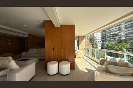 Apartamento à venda com 292m², 3 quartos e 5 vagas