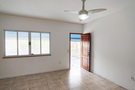 Apartamento para alugar com 100m², 3 quartos e 1 vaga Apartamento para alugar com 100m², 3 quartos e 1 vagaSala