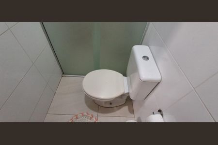 Apartamento à venda com 86m², 3 quartos e 1 vaga Apartamento à venda com 86m², 3 quartos e 1 vagaBanheiro Social