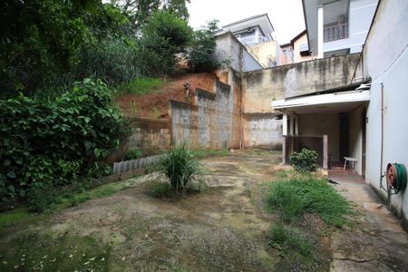 Casa de condomínio à venda com 52m², 3 quartos e 2 vagasQuintal
