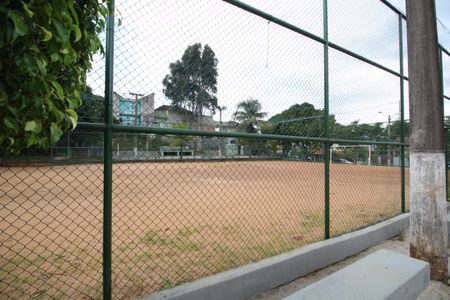 Casa de condomínio à venda com 52m², 3 quartos e 2 vagasCampo de Futebol