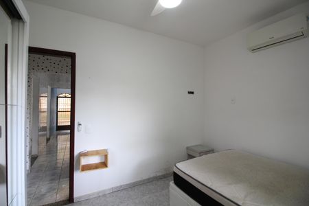 Casa de condomínio à venda com 52m², 3 quartos e 2 vagasQuarto 2