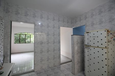 Casa de condomínio à venda com 52m², 3 quartos e 2 vagasCozinha