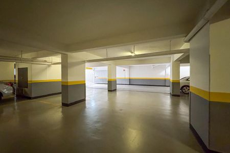 Apartamento à venda com 200m², 4 quartos e 2 vagasÁrea comum - Garagem