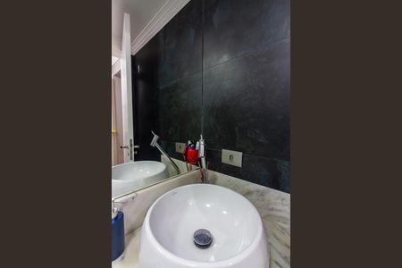 Apartamento à venda com 51m², 2 quartos e 1 vaga Apartamento à venda com 51m², 2 quartos e 1 vagaBanheiro da Suíte