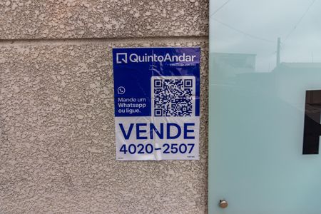 Apartamento à venda com 51m², 2 quartos e 1 vaga Apartamento à venda com 51m², 2 quartos e 1 vagaPlaca de Anuncio