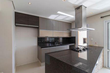 Apartamento para alugar com 119m², 2 quartos e 2 vagasCozinha