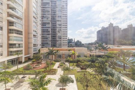 Apartamento para alugar com 119m², 2 quartos e 2 vagasVista da varanda