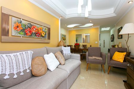 Apartamento à venda com 73m², 3 quartos e 1 vagaSala