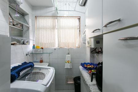 Apartamento à venda com 73m², 3 quartos e 1 vagaÁrea de Serviço