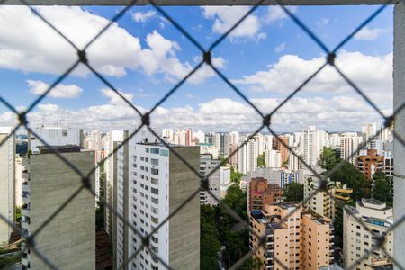 Apartamento à venda com 153m², 3 quartos e 3 vagas Apartamento à venda com 153m², 3 quartos e 3 vagasVista da Suíte