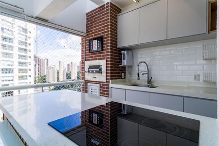 Apartamento à venda com 153m², 3 quartos e 3 vagas Apartamento à venda com 153m², 3 quartos e 3 vagasCozinha