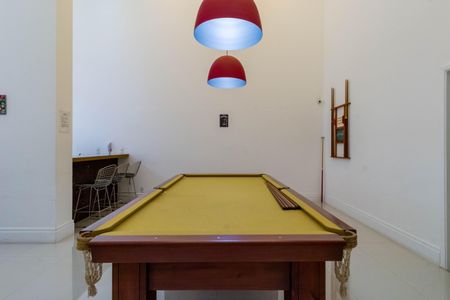 Apartamento à venda com 153m², 3 quartos e 3 vagas Apartamento à venda com 153m², 3 quartos e 3 vagasÁrea comum