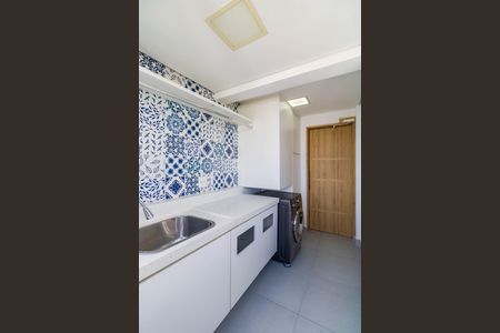 Apartamento à venda com 153m², 3 quartos e 3 vagas Apartamento à venda com 153m², 3 quartos e 3 vagasCozinha e Área de Serviço