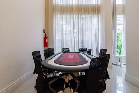 Apartamento à venda com 153m², 3 quartos e 3 vagas Apartamento à venda com 153m², 3 quartos e 3 vagasÁrea comum