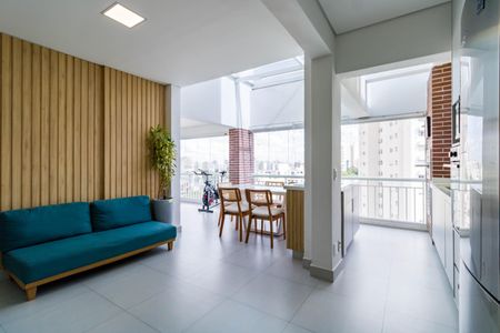 Apartamento à venda com 153m², 3 quartos e 3 vagas Apartamento à venda com 153m², 3 quartos e 3 vagasVaranda gourmet