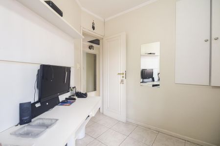 Casa à venda com 200m², 3 quartos e 2 vagasQuarto 2