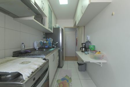 Apartamento à venda com 48m², 2 quartos e 1 vaga Apartamento à venda com 48m², 2 quartos e 1 vagaCozinha