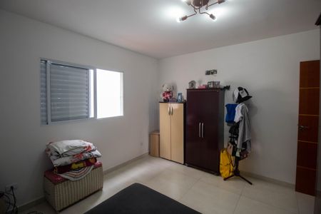 Casa à venda com 180m², 3 quartos e 3 vagas Casa à venda com 180m², 3 quartos e 3 vagasQuarto 1