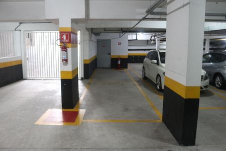 Apartamento à venda com 254m², 3 quartos e 6 vagasGaragem