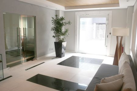 Apartamento à venda com 254m², 3 quartos e 6 vagasHall social