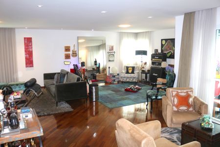 Apartamento à venda com 254m², 3 quartos e 6 vagasSala