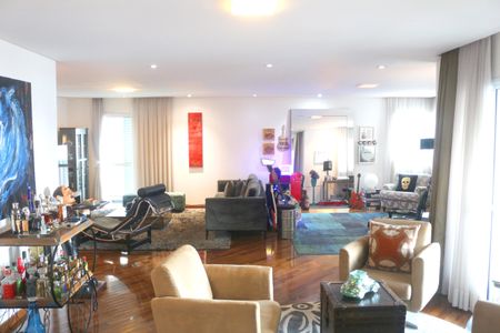 Apartamento à venda com 254m², 3 quartos e 6 vagasSala