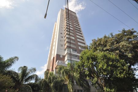 Apartamento à venda com 77m², 2 quartos e 2 vagasFachada