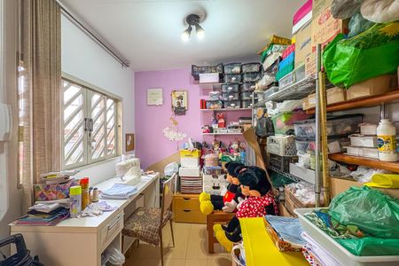 Casa à venda com 237m², 3 quartos e 2 vagasQuarto de Serviço