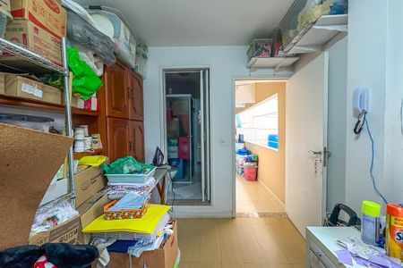 Casa à venda com 237m², 3 quartos e 2 vagasQuarto de Serviço