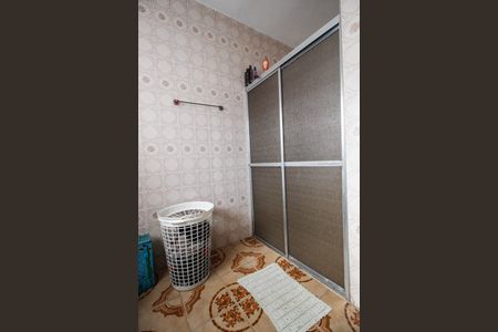 Casa à venda com 154m², 2 quartos e 3 vagasBanheiro