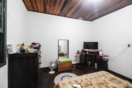 Casa à venda com 154m², 2 quartos e 3 vagasQuarto 2