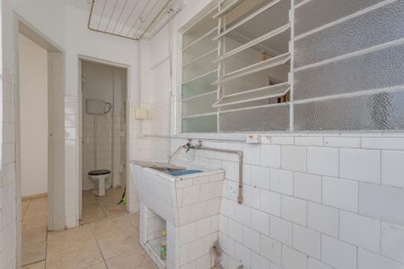 Apartamento à venda com 107m², 3 quartos e sem vaga Apartamento à venda com 107m², 3 quartos e sem vagaÁrea de Serviço