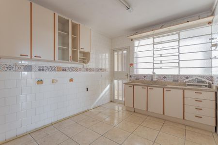 Apartamento à venda com 107m², 3 quartos e sem vaga Apartamento à venda com 107m², 3 quartos e sem vagaCozinha