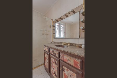 Apartamento à venda com 107m², 3 quartos e sem vaga Apartamento à venda com 107m², 3 quartos e sem vagaBanheiro