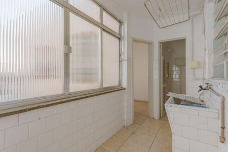 Apartamento à venda com 107m², 3 quartos e sem vaga Apartamento à venda com 107m², 3 quartos e sem vagaÁrea de Serviço